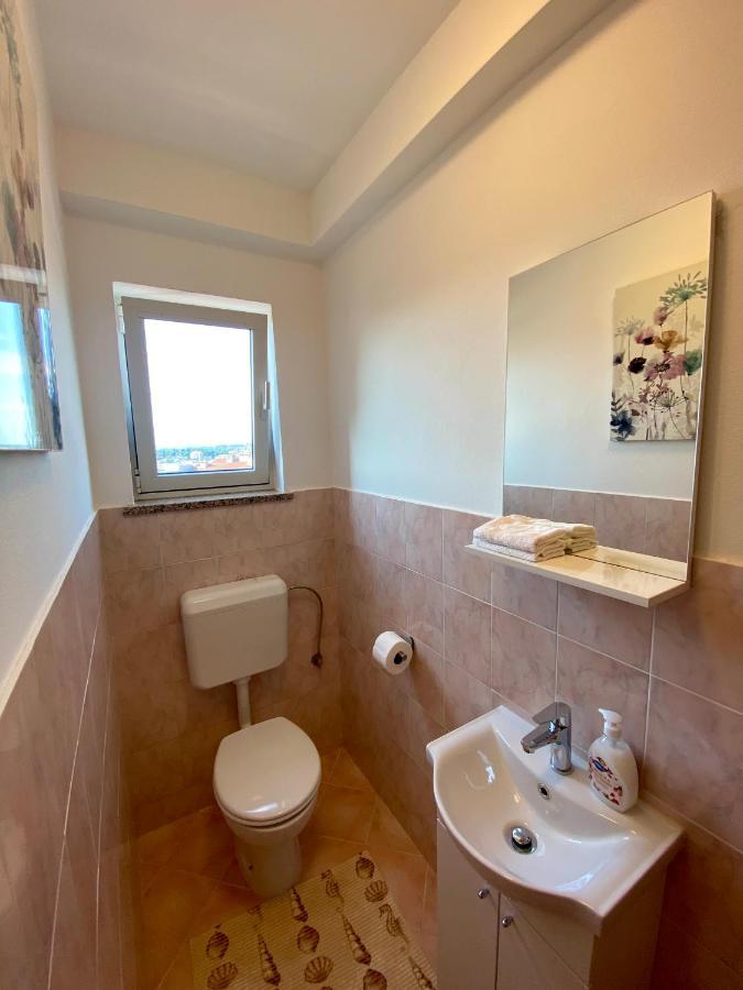 Penthouse Cityview Pula Ngoại thất bức ảnh