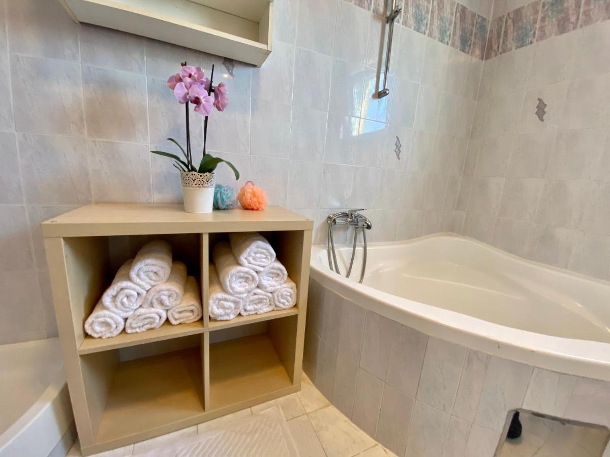 Penthouse Cityview Pula Ngoại thất bức ảnh