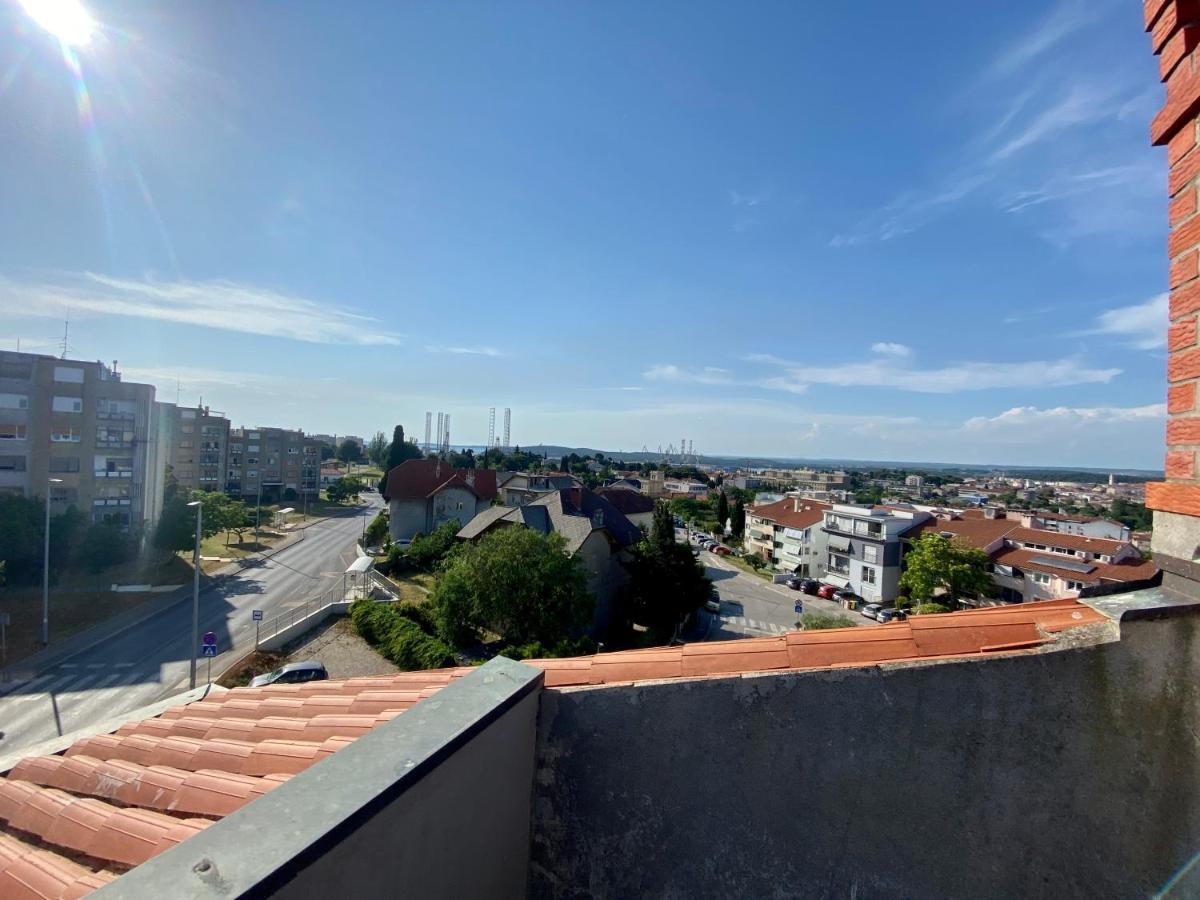 Penthouse Cityview Pula Ngoại thất bức ảnh
